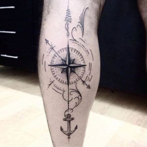tatuagem de bussola na perna 1